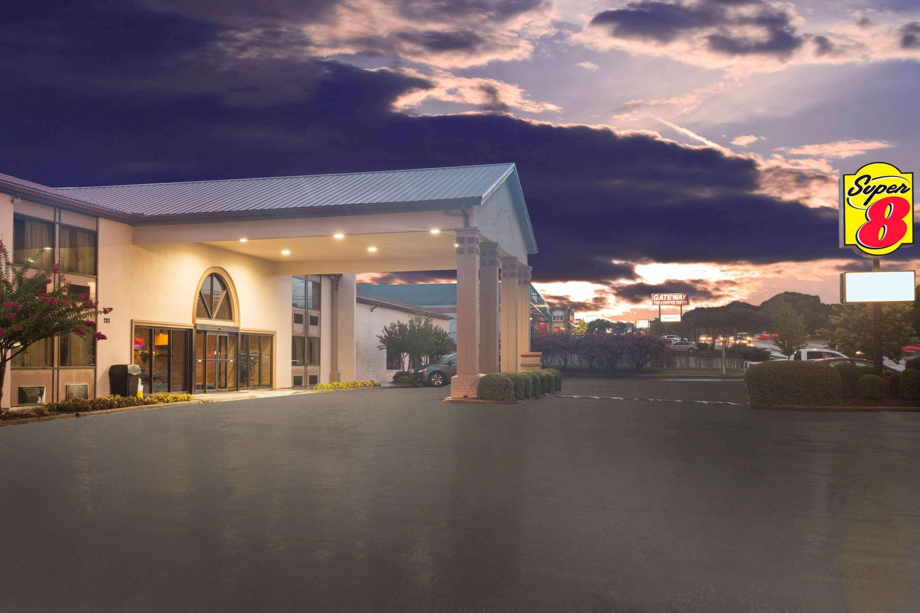Hotel Super 8 By Wyndham Oxford Exteriér fotografie